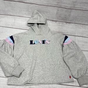 Levi's big girl’s Gray CROPPED HOODIE size XL 13-15 yrs